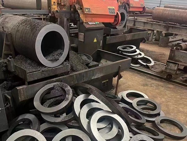 四方台零售 42CrMo无缝管 切割下料 试样采购